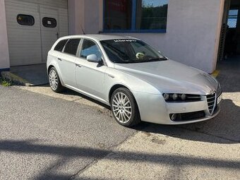 Predám Alfa Romeo 159