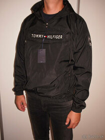 Tommy Hilfiger bunda s kapucňou