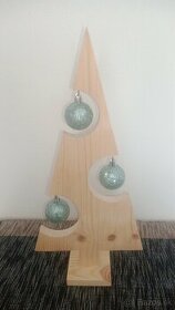 Drevené dekorácie, vianočný stromček - 1
