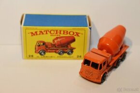 Matchbox RW Cement Lorry - 1