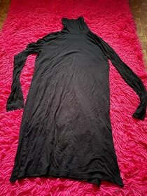 Čierne rolákové šaty