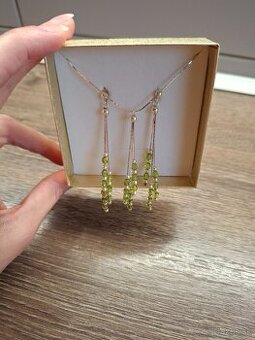 Predám strieborný set so Swarovski kryštálmi