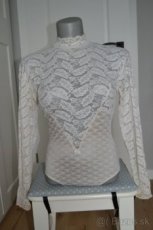 Biele elegantné čipkové body - 1