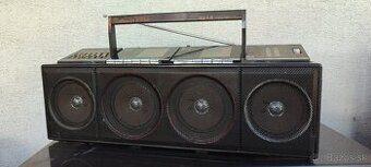Radiomagnetofon UHER