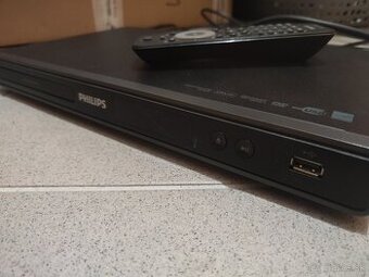 Predam DVD prehravac PHILIPS