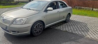 Rozpredam Avensis 2.0 vvti 108kw