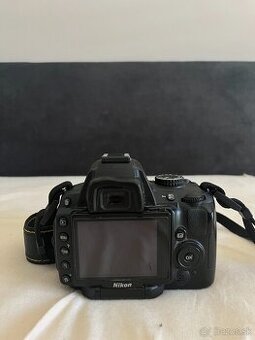 Nikon D5000 + objektív