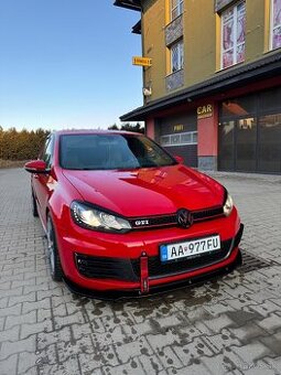 VW Golf GTI