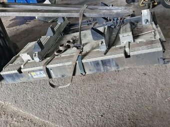 Skládací hydraulické čelo na nákladní vozidla - Brno