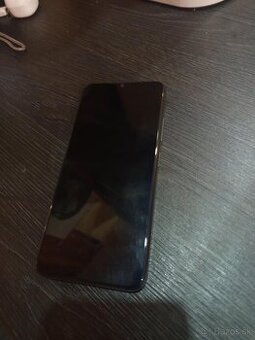 Mobilný telefón