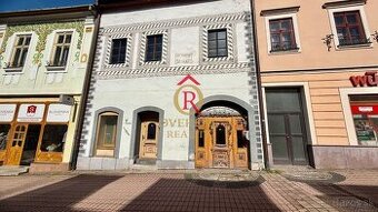 Meštiansky dom v centre Banskej Bystrice s kvalitnou rekonšt