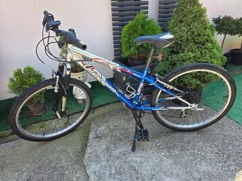 Predám zachovalý detský horský bicykel.