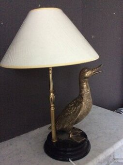 Art deco starožitná mosadzná lampa so soškou kačice r1970
