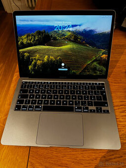 Apple MacBook Air i3 8GB,256GB 2020