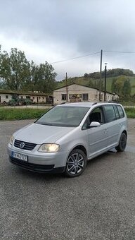 Rozpredám vw touran 2.0 tdi 100kw