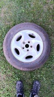 Zimne Pneu s Diskami  205/65r15 94h