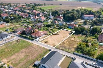 NA PREDAJ Pozemok - Párovské Háje