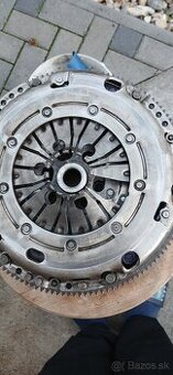 Predam spojkovu sadu SACHS 228E