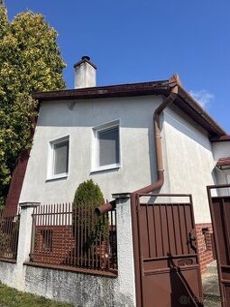 Na predaj- Záhradný dom v Starých Leviciach