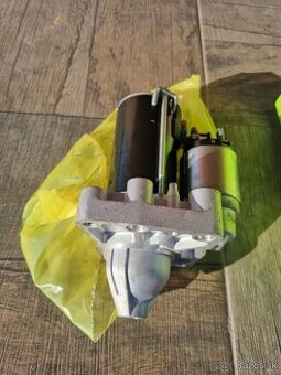 Štartér peugeot citroen