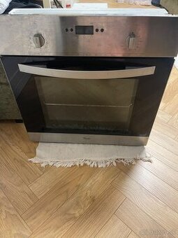 Vstavaná rúra Whirpool