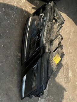 Predám svetlá na octaviu 3