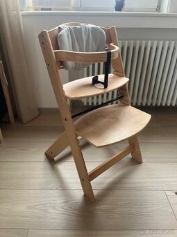 Detská jedálenská stolička drevená