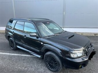 Predám Subaru Forest 2.0XT
