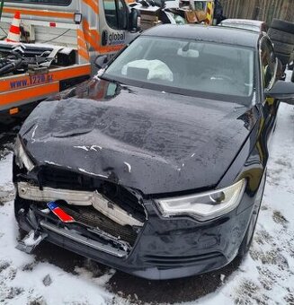 Audi a6 c7  havarované