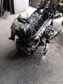 Predám motor Mazda b2500 2.5 td WL