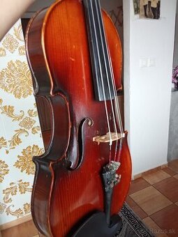 Predám stare zachovale husle markneukirchen 4/4