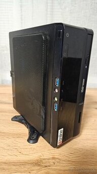 Mini ITX - RAM 4 GB DDR4, SSD 240GB, Win 10