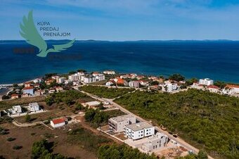 Na predaj novostavba apartmánu len 200m od mora so záhradou