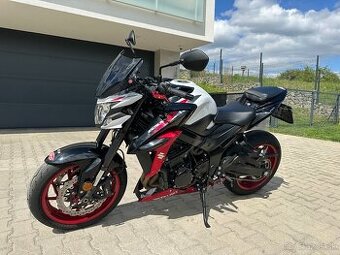 Suzuki GSX-S 750