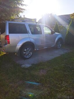 Predam,Vymenim Nissan pathfinder za pojazdny bufet