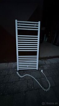 rebrikovy elektricky radiator