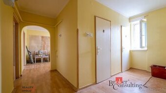 Znížená cena Priestranný 2 izbový byt na predaj v srdci Pez