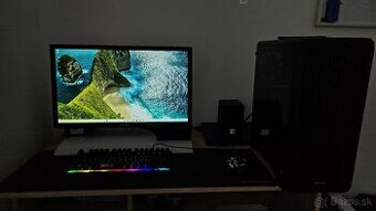 Herný PC + 24palcový LCD + podsvietená myš a klávesnica