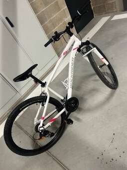 Krasny damsky bicykel Rockrider ST100