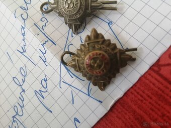 anglické vojenské 2 značenia ,, pip ,, .