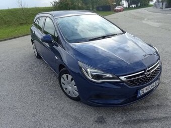 Opel Astra k