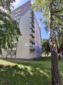 PREDAJ: Elegantný 3-izbový byt po kompletnej rekonštrukcii,