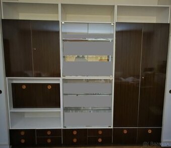 Predám sektorovú obývaciu stenu