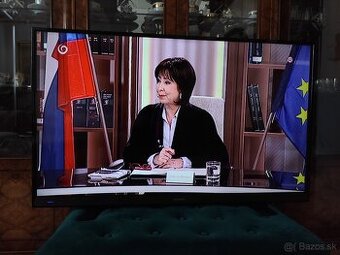 Predám Smart LED TV GRUNDIG 48VLE6421BL Full HD