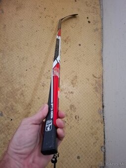 Predam novu kompozitovu hokejku cena- 39€ Kosice 0904 222 70