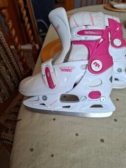 Dievčenské korčule na ľad