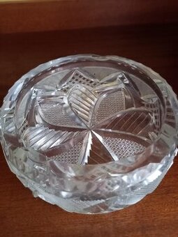 kryštálový popolník