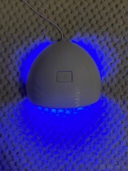 UV/LED lampa na nechty