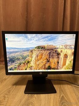 HP Compaq LA2306x – 23” Full HD monitor