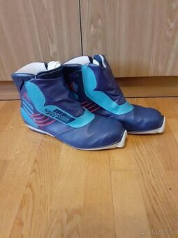 47 topanky na bezky SNS